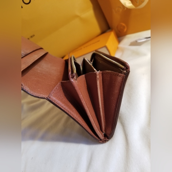 Louis Vuitton Monogram Porte-Monnaie Tresor Wallet - Picture 12 of 17